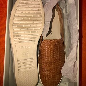 Sz 8 The Flexx leather shoes gently used